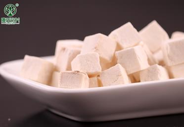 茯苓適合泡水喝嗎，茯苓和什么一起泡水喝為宜 - 中藥飲片代工