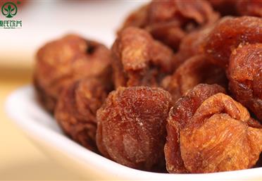 一顆就上癮的烘干無(wú)核桂圓肉，肉厚干爽，解饞又滋養(yǎng)，康氏中藥飲片代工、定制、OEM-代用茶代加工